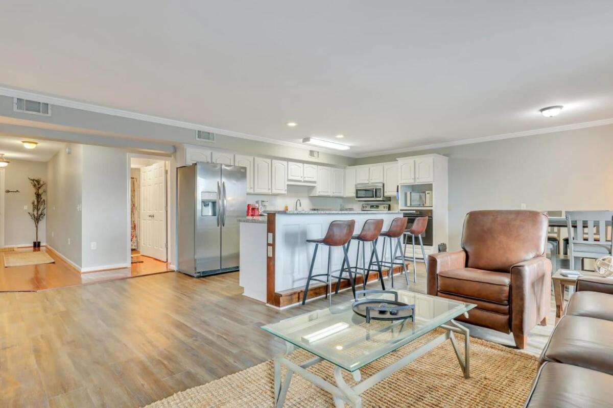 Eagle'S Nest - Spacious Loft Downtown - Near Gsu Стейтсборо Экстерьер фото