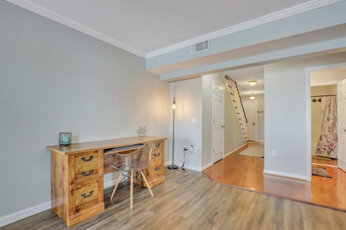 Eagle'S Nest - Spacious Loft Downtown - Near Gsu Стейтсборо Экстерьер фото